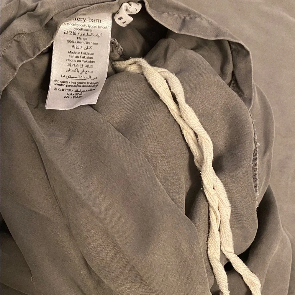 Pottery Barn Duvet Cover and Two Pillow Shams Tencel Body with Linen Trim